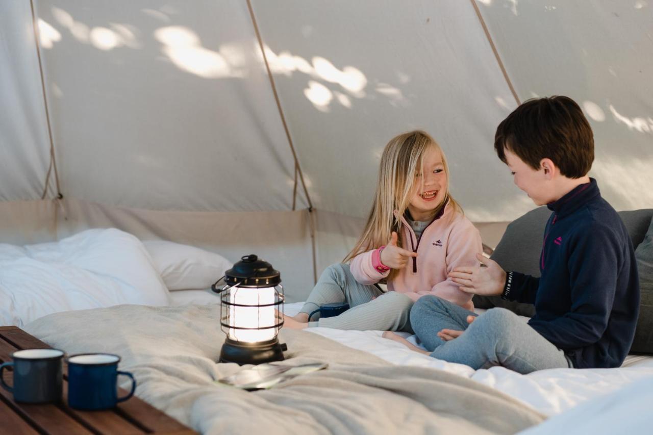 Cocoon Village - Glamping - Domaine Des Grottes De Han ロシュフォール エクステリア 写真