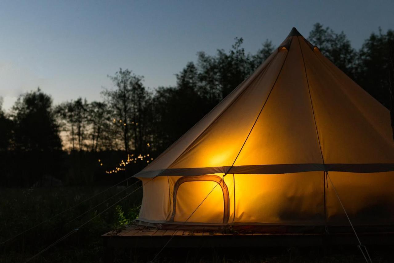 Cocoon Village - Glamping - Domaine Des Grottes De Han ロシュフォール エクステリア 写真