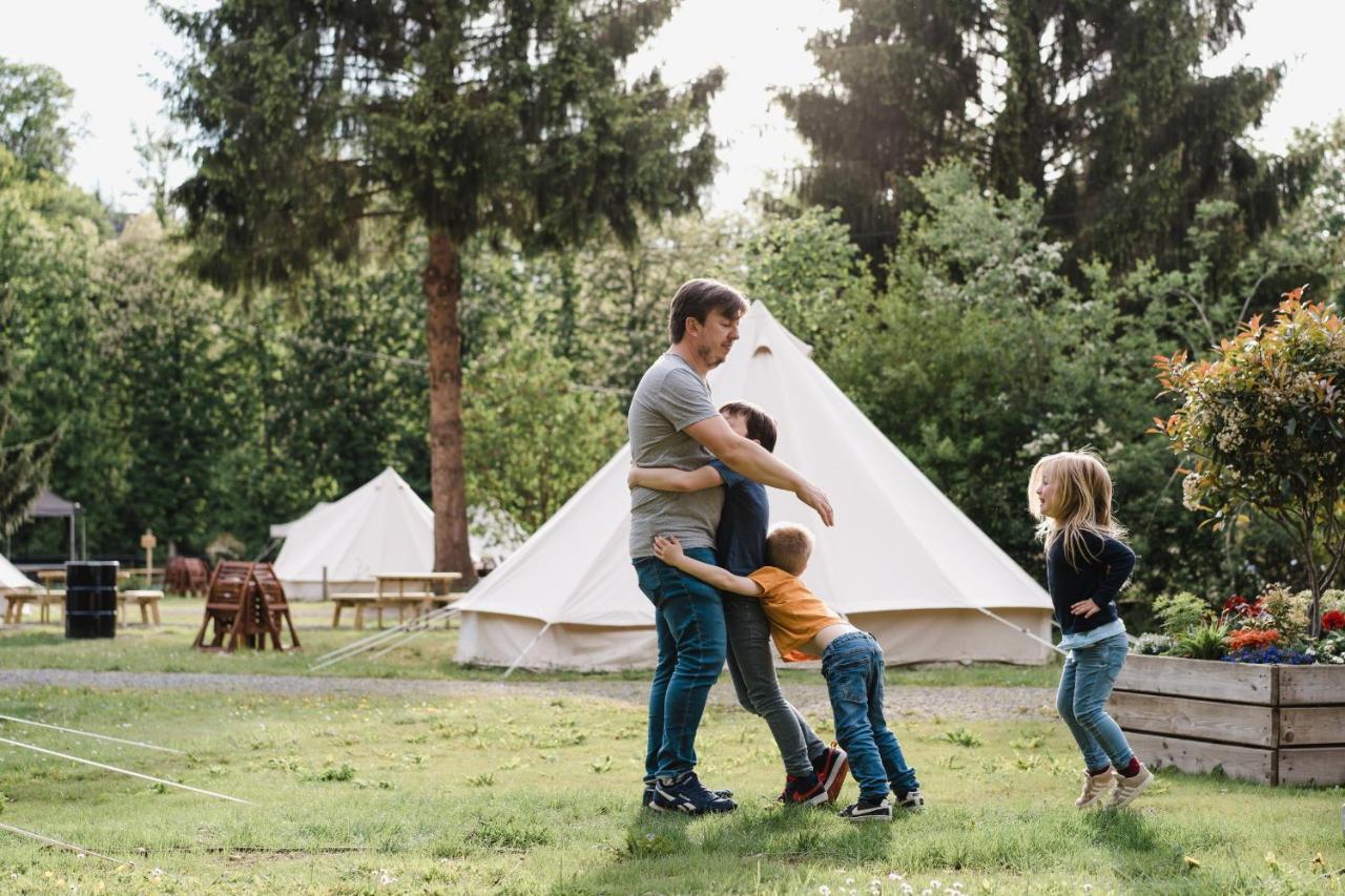 Cocoon Village - Glamping - Domaine Des Grottes De Han ロシュフォール エクステリア 写真